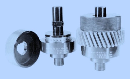 Two row ball arbor with nut for measuring gear characteristics